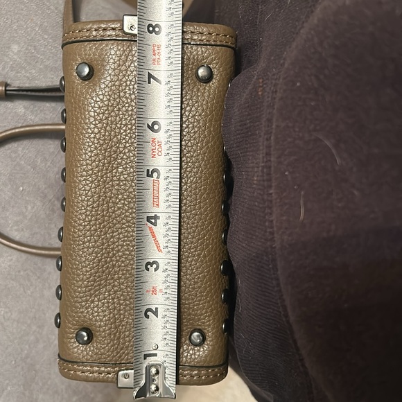 Coach purse - Picture 7 of 10